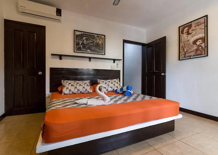Pancho Double Balcony 5th Avenue * Playa del Carmen